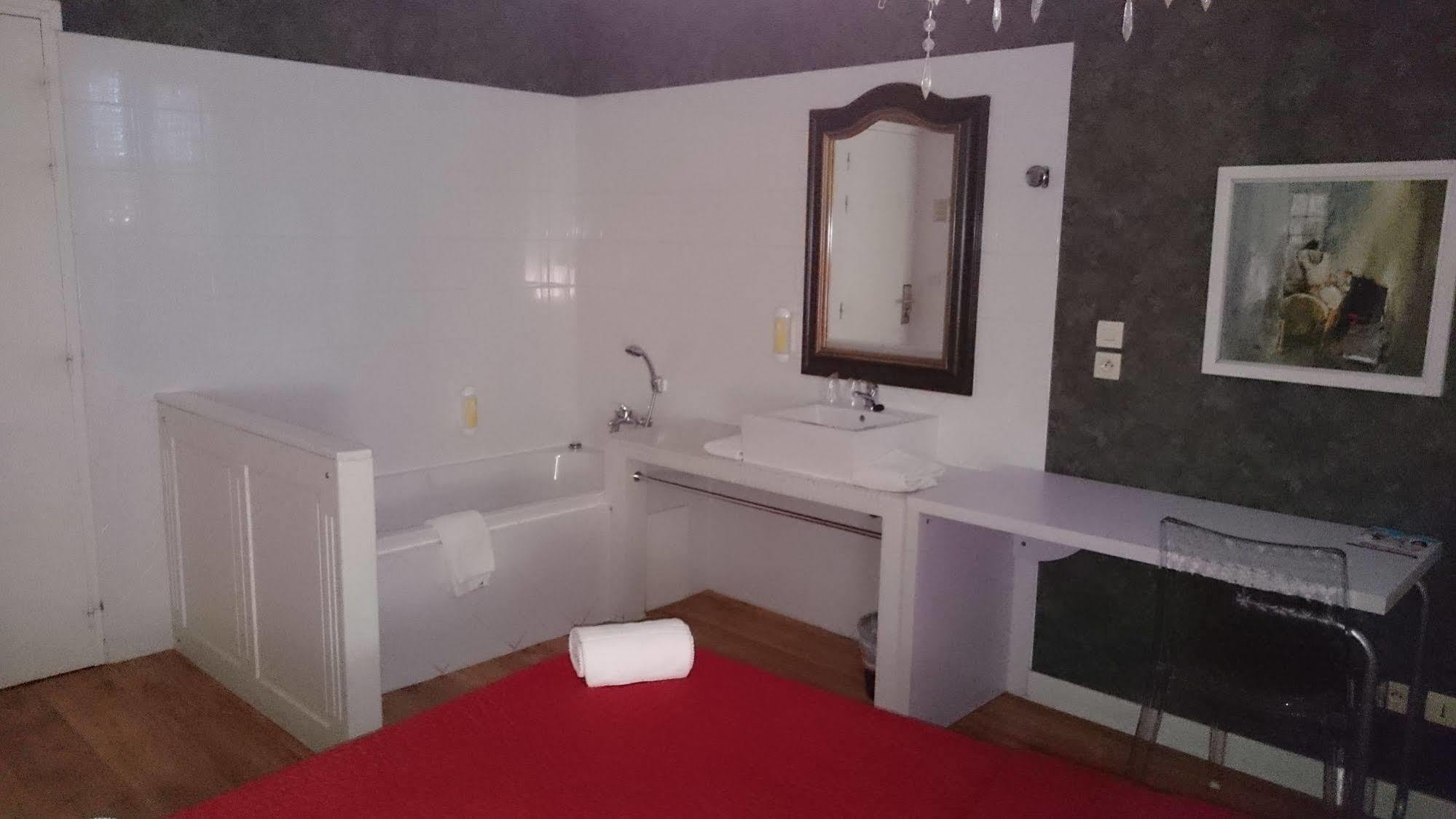 Hotel Le 5 マルティーグ エクステリア 写真